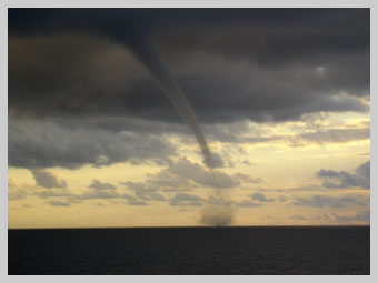 water-spout06.jpg water-spout06.jpg